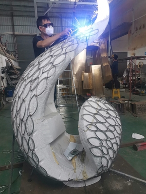 Custom EPS Sculpture Mold Surface Made Of Stainless Steel White Color