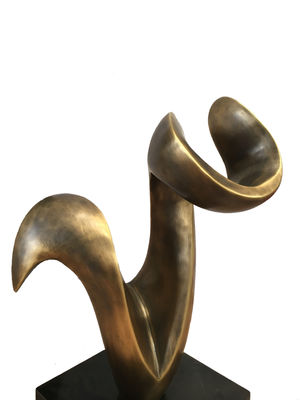 Smooth Curves Copper Art Sculpture Old Bronze Garden Ornaments Sculptures