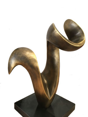 Smooth Curves Copper Art Sculpture Old Bronze Garden Ornaments Sculptures