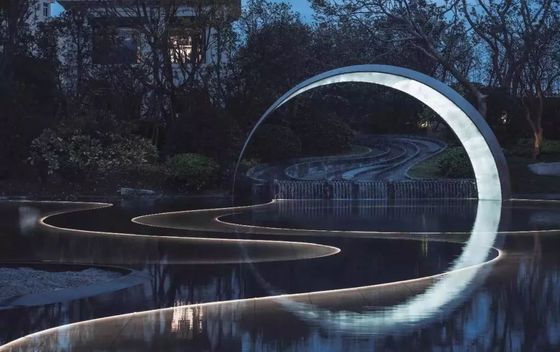 Patung Seni Logam Besar Waterscape, Lampu LED Kolam Renang Patung Stainless Steel